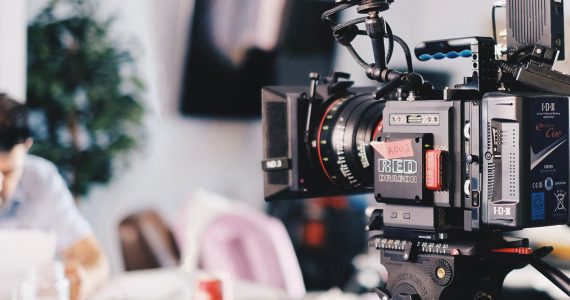 Tips for Filming a Corporate Customer Testimonial in Houston